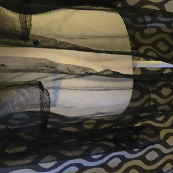 NWT Intempo Swim Cover - Picture 3 of 4